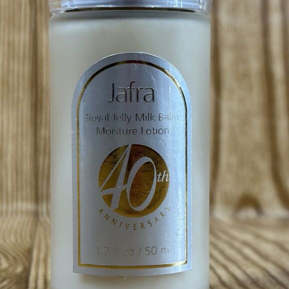 Jafra Royal Jelly Milk Balm 1.7 oz Vintage 1996 Normal‎ To Oily And Oily Skin - Picture 3 of 7